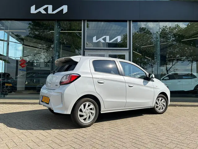 Mitsubishi Space Star 1.2 Dynamic 2022 Benzine 4