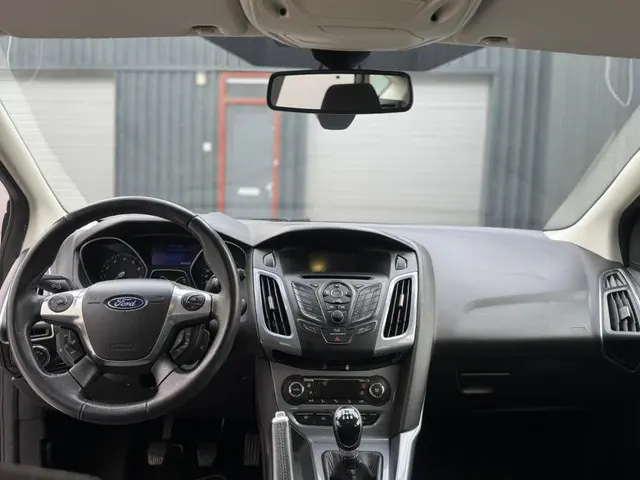 Ford Focus 1.0 EcoBoost 2012 Benzine 14