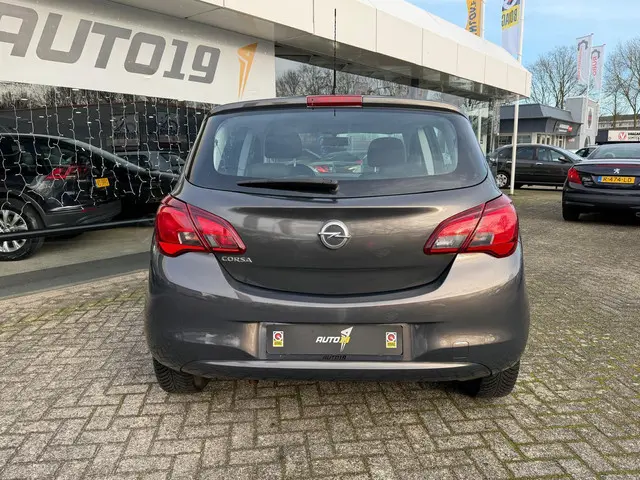 Opel Corsa 1.2-16V 51kW Edition 2015 Benzine 13