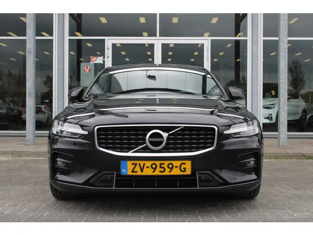 Volvo S60 T4 Automaat R-Design 2019 Benzine 5