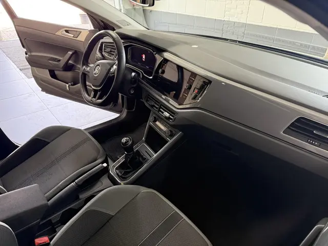 Volkswagen Polo 1.0 TSI Highline 2018 Benzine 13