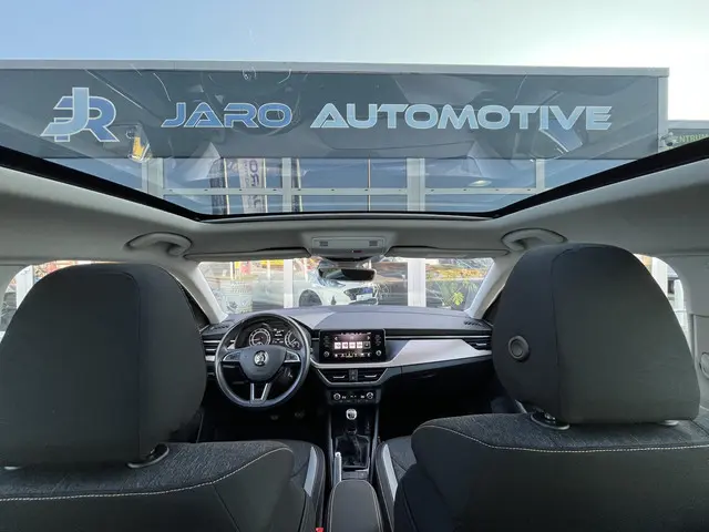 Škoda Scala 1.0 TSI First Edition 2019 Benzine 6