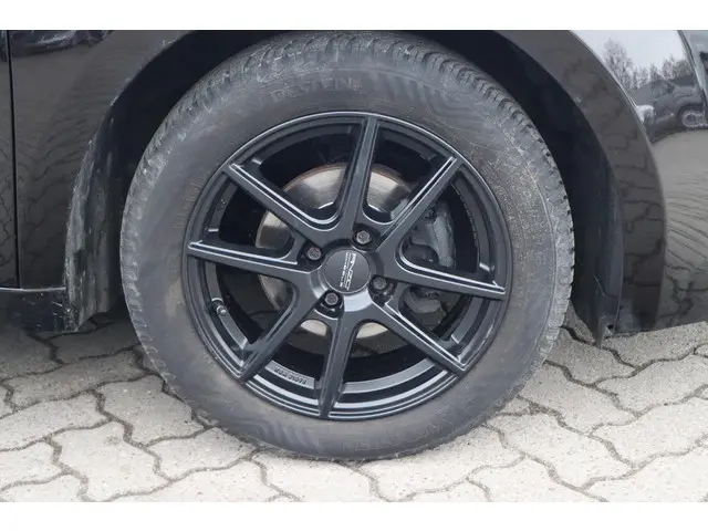 Alfa Romeo MiTo 0.9 TwinAir Junior (NIEUW APK) 2015 Benzine 14