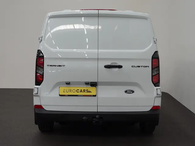 Ford Transit Custom 300 2.0 TDCI L2H1 Trend 2024 Diesel 4