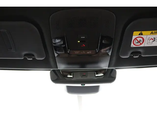 Lexus LBX Relax 2WD 2025 Hybride Benzine 32