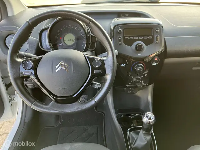 Citroën C1 1.0 VTi Shine 2020 Benzine 6