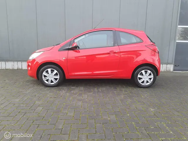 Ford Ka 1.2 Champions Edition start/stop 2013 Benzine 5