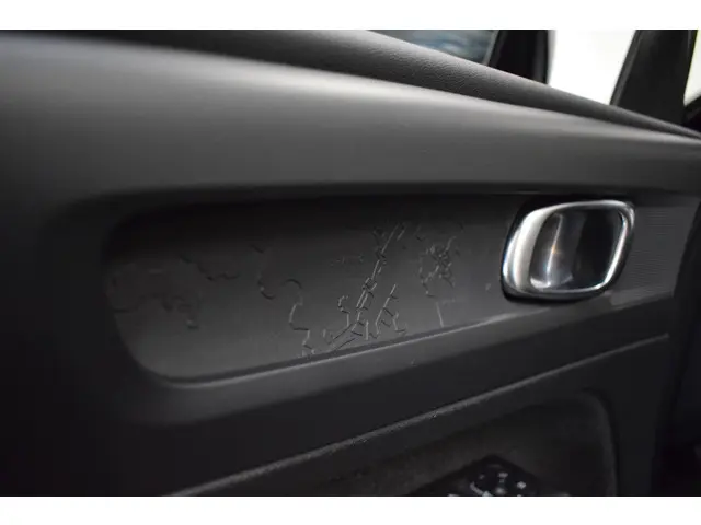 Volvo XC40 54000km T3 164pk AUT8 BNS Pro 2021 Benzine 15