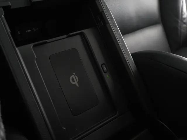 Lexus NX 300h AWD President Line 2018 Hybride Benzine 33