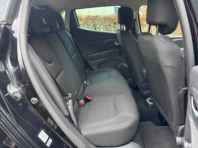 Renault Clio 0.9 TCe Eco2 Limited 2016 Benzine 15