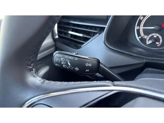 Škoda Kamiq 1.0 TSI Ambition 2022 Benzine 21