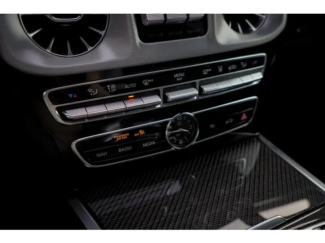 Mercedes-Benz G-Klasse 400 d 2021 Diesel 50