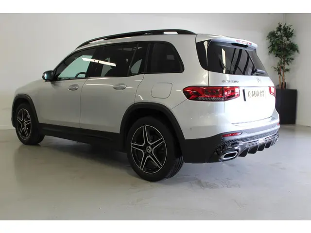 Mercedes-Benz GLB 200 Business Solution AMG 2020 Benzine 8