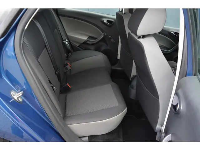 SEAT Ibiza ST 1.0 EcoTSI Style Connect 2016 Benzine 14