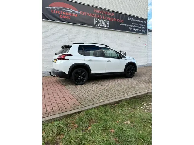 Peugeot 2008 1.2 PureTech GT-line 2017 Benzine 2
