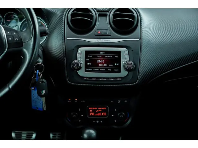 Alfa Romeo MiTo 1.4 T Quadrifoglio Verde 2014 Benzine 37