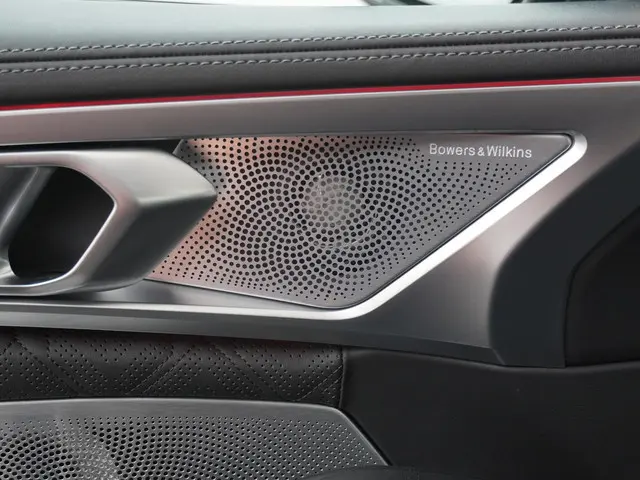 BMW M8 8-serie Gran Coupé Competition 2023 Benzine 18