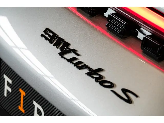 Porsche 911 3.8 Turbo S 2020 Benzine 27