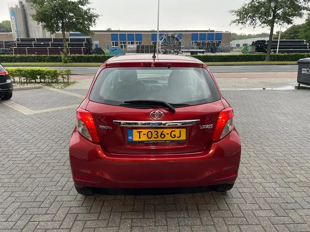 Toyota Yaris 1.3 VVT-i Dynamic|automaat| 2013 Benzine 9