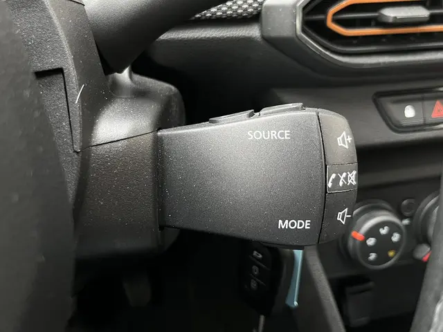 Dacia Sandero Stepway 1.0 TCe 90 Comfort 2022 Benzine 24