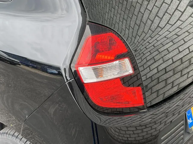 Renault Twingo 1.0 SCe 70 Collection 2018 Benzine 18