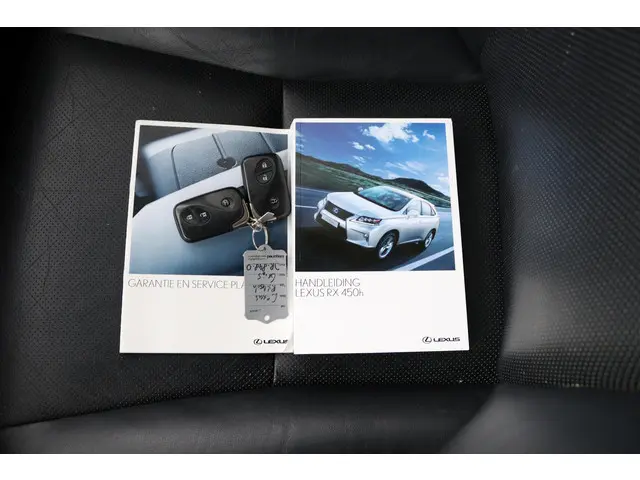 Lexus RX 450h 4WD F-Sport Line 2015 Hybride Benzine 12