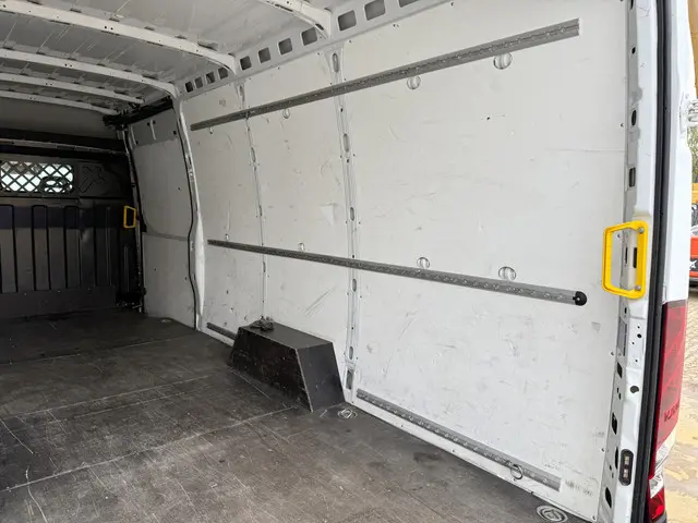 Iveco Daily 35S16 2.3 2023 Diesel 15