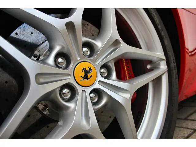 Ferrari California 3.9 T HELE 2016 Benzine 65