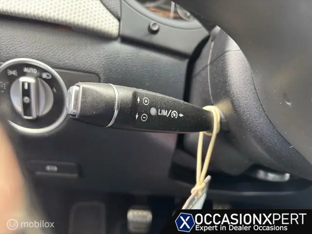 Mercedes-Benz B-Klasse 180 Prestige 2013 Benzine 33