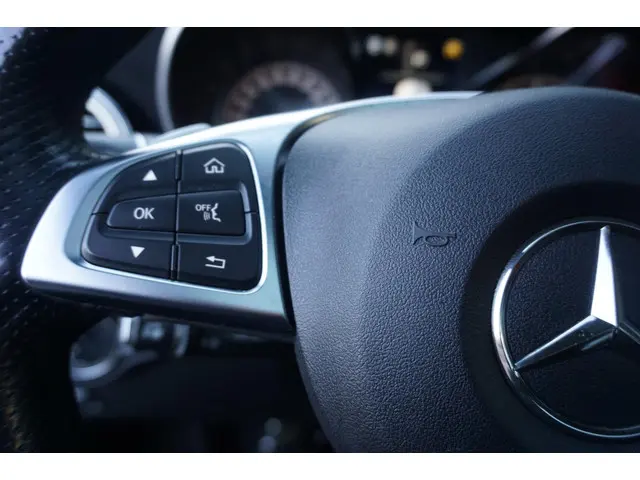 Mercedes-Benz GLC Coupé 43 AMG 2019 Benzine 12