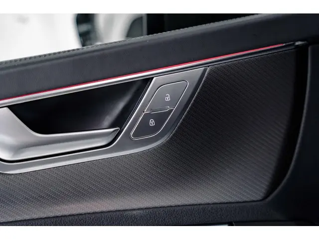 Audi RS6 Avant 2021 Benzine 37