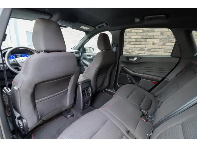 Ford Kuga 2.5 PHEV ST-Line 2021 Hybride Benzine 9