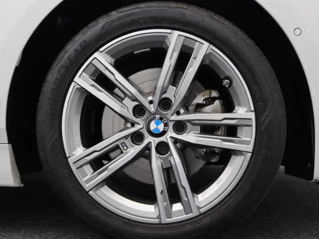 BMW 1 Serie 118i 2024 Benzine 17