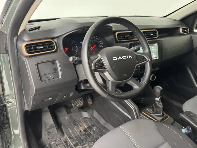Dacia Duster 1.3 TCe 150 Journey 2023 Benzine 26