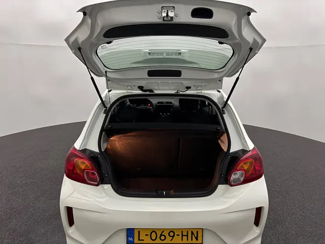 Mitsubishi Space Star 1.2 Cool+ Carplay 2021 Benzine 20