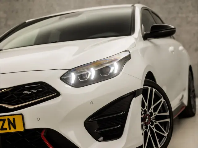 Kia ProCeed 1.6 T-GDi GT 2022 Benzine 18