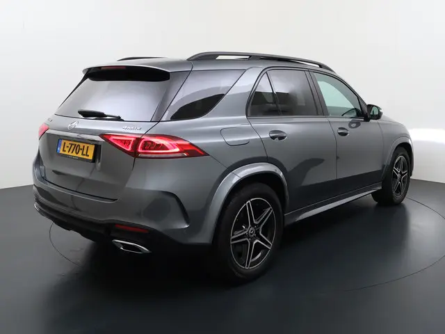 Mercedes-Benz GLE 450 4MATIC AMG line 2020 Benzine 2
