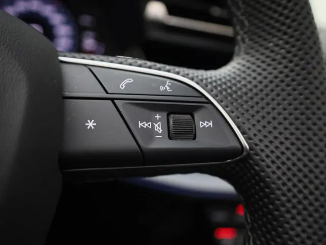 Audi A3 Sportback 35 TFSI/150PK S Line 2025 Benzine 24