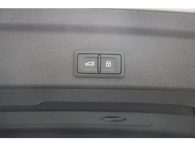 Audi Q3 Sportback 35 TFSI S Edition 2023 Benzine 30