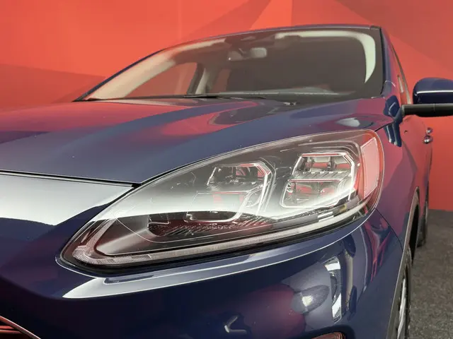 Ford Kuga 2.5 PHEV Titanium X 2021 Hybride Benzine 22