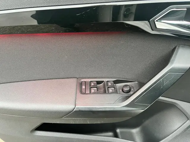 SEAT Ibiza 1.5 TSI EVO FR Business Intense 2018 Benzine 14