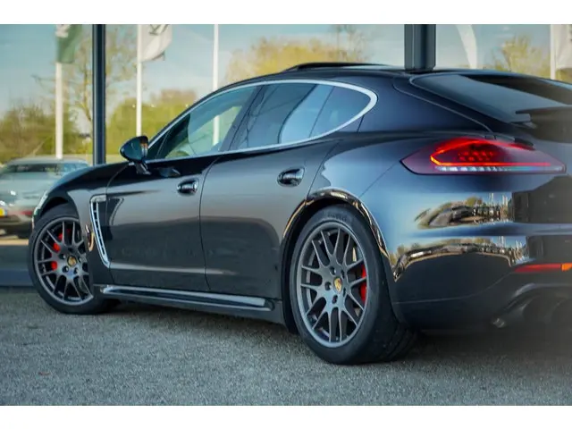 Porsche Panamera 3.0 4S 2013 Benzine 59