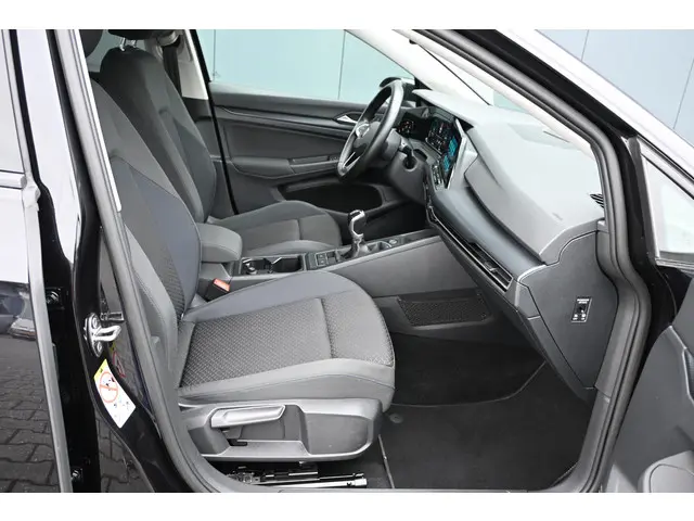 Volkswagen Golf 1.5 TSI 2021 Benzine 40