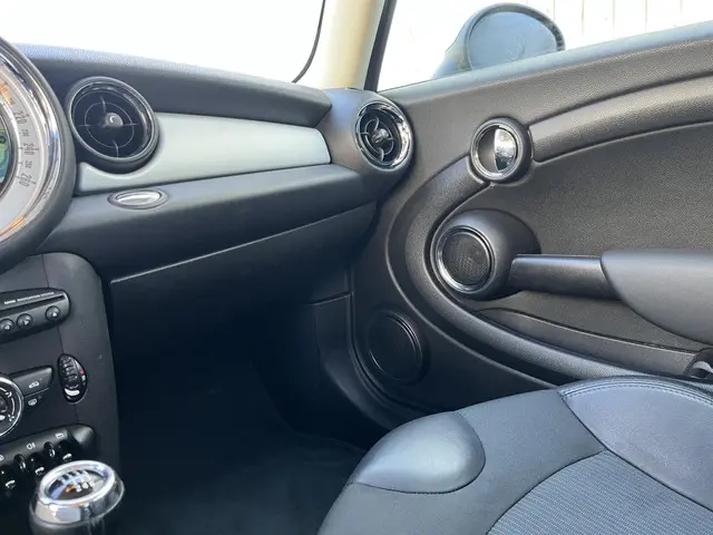 MINI One 1.6 Chili 2014 Benzine 55