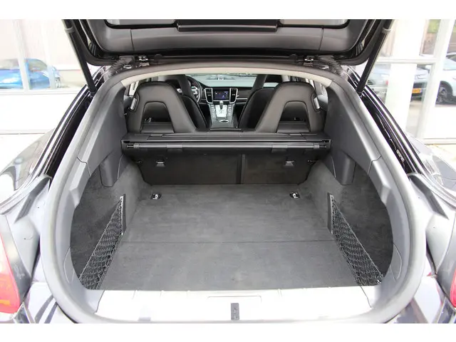 Porsche Panamera 4.8 S 2012 Benzine 41