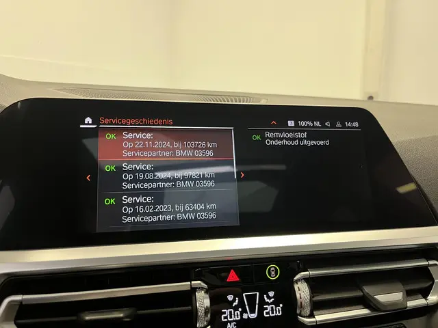 BMW 3 Serie Touring 330i xDrive M-sport 2019 Benzine 29