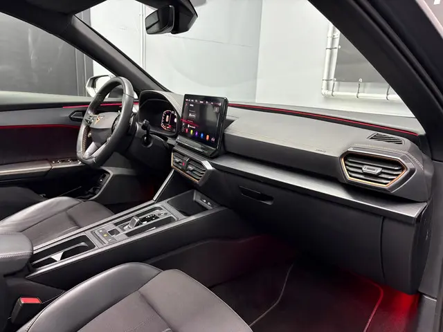 CUPRA Formentor 2.0 TSI 4DRIVE 2022 Benzine 9
