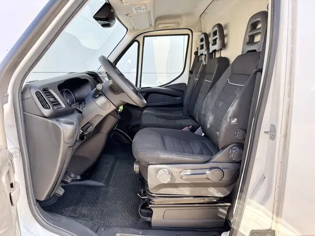 Iveco Daily 35S14 2022 Diesel 7