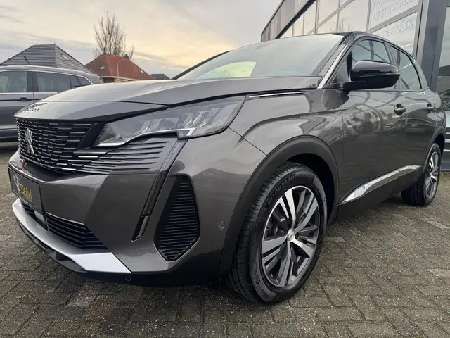 Peugeot 3008 1.2 PureTech Allure 2021 Benzine 11