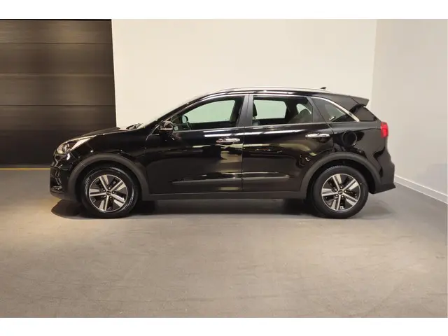 Kia Niro 1.6 GDi Hybrid DynamicLine 2020 Hybride Benzine 3